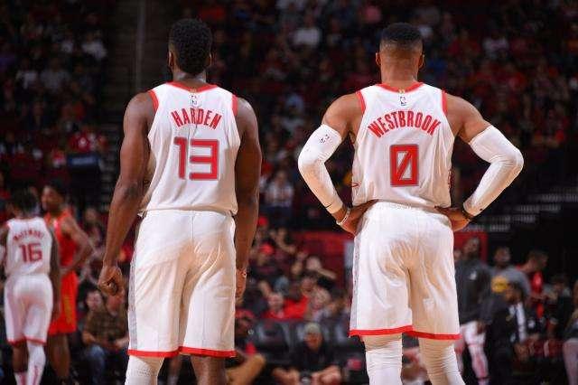 通过精确的 通过精确的