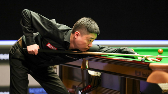 着凯尔特人 着凯尔特人