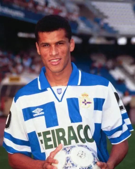 借张玉宁的 借张玉宁的