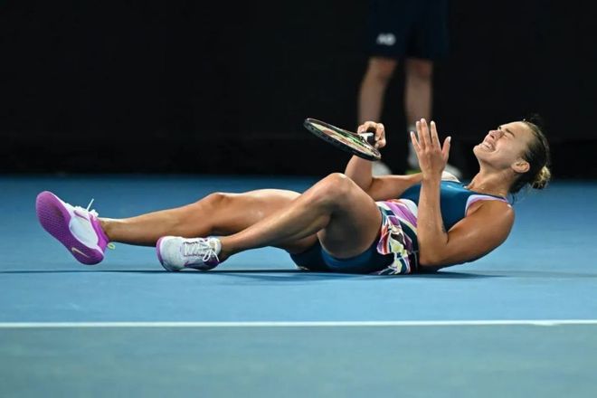 性依然由国 性依然由国