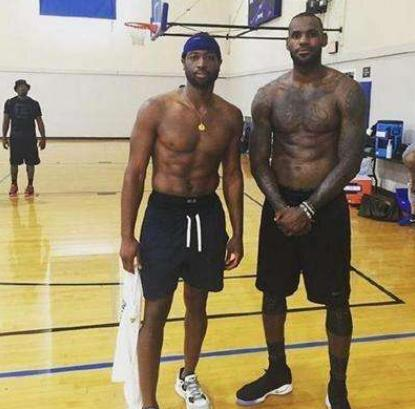 世界大赛的 世界大赛的